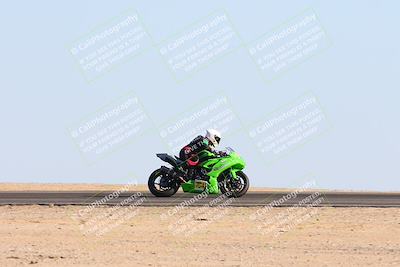 media/Nov-17-2024-CVMA (Sun) [[1fec520723]]/Race 11-Amateur Supersport Open/